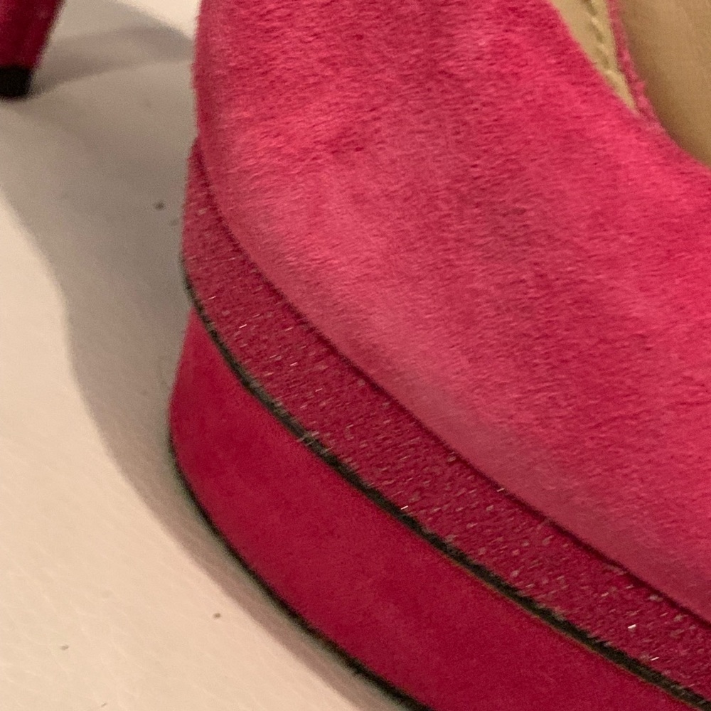 heels - Picture 6 of 8